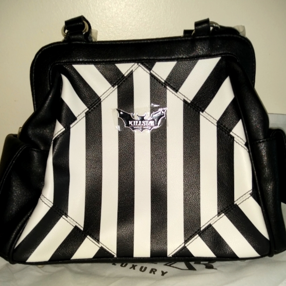 Kill Star Never Trust the Living